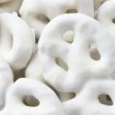 Custom BB Tiny Yogurt Pretzels 40 ct./2 oz.